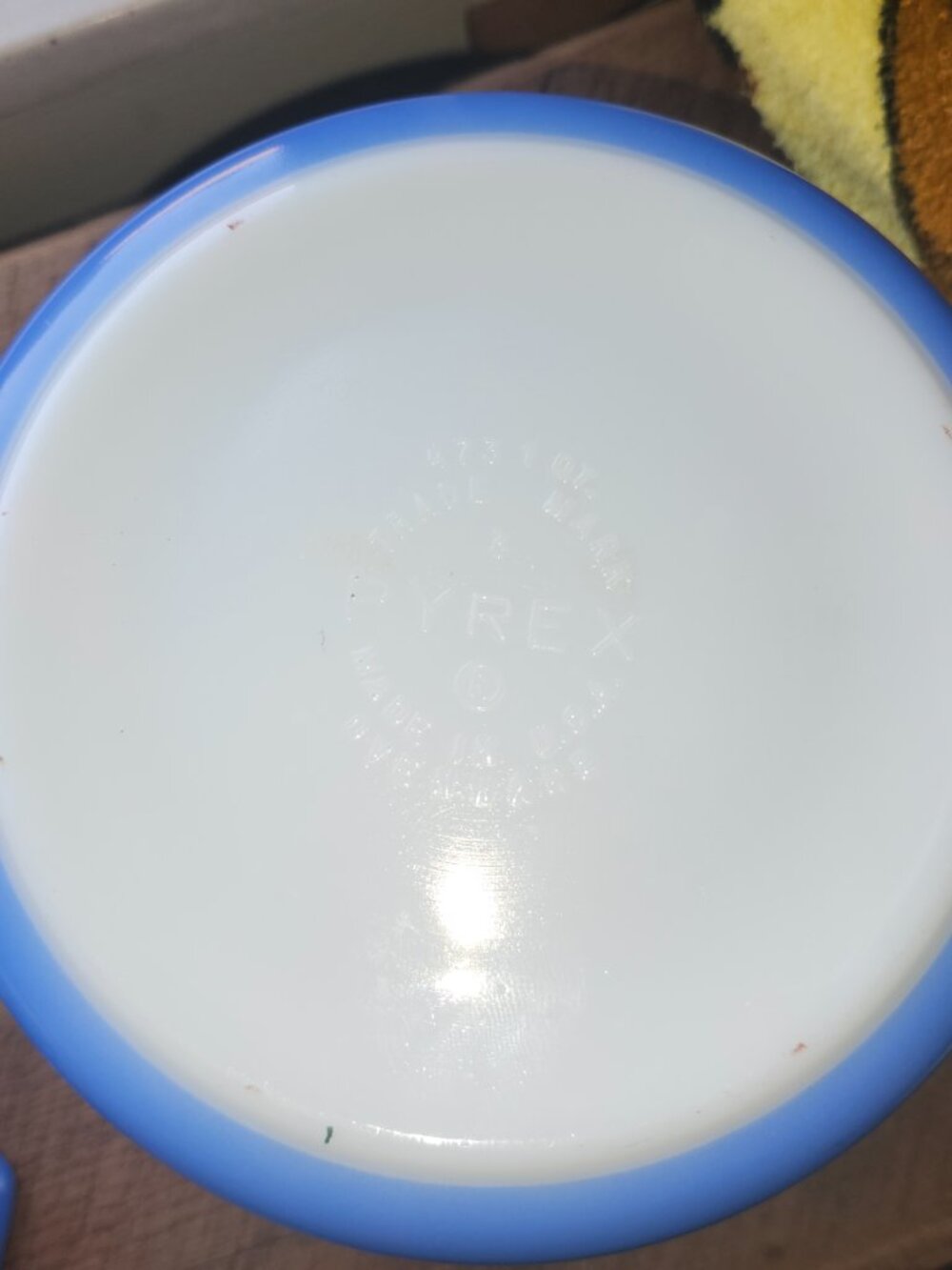 Pyrex Blue Barcode - Picture 3 of 13